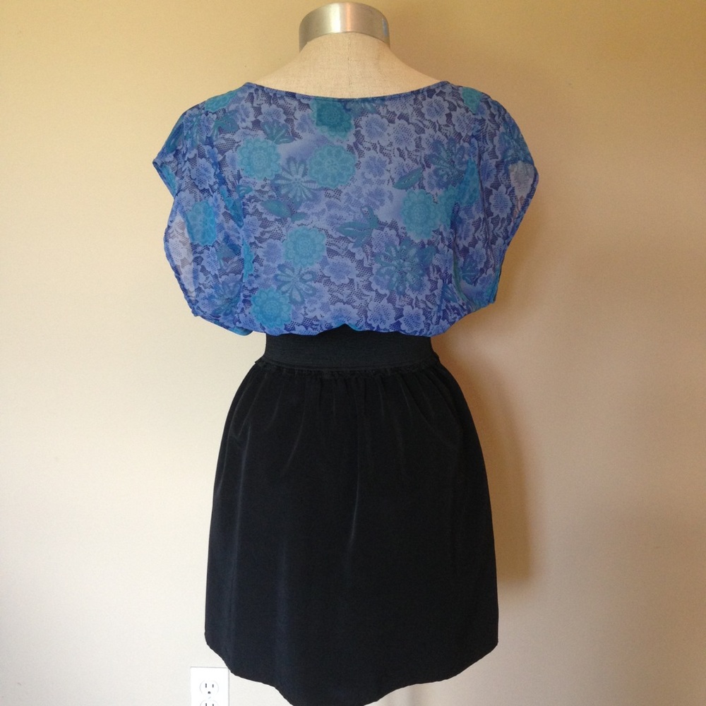 UO Urban Renewal Floral babydoll waist dress S - Picture 3 of 7